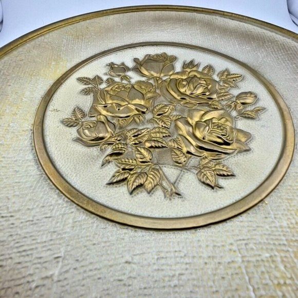 Vintage Brass Tone Roses‎ & Beige Enamel Wall Hangng Made in England 12" - Picture 2 of 7